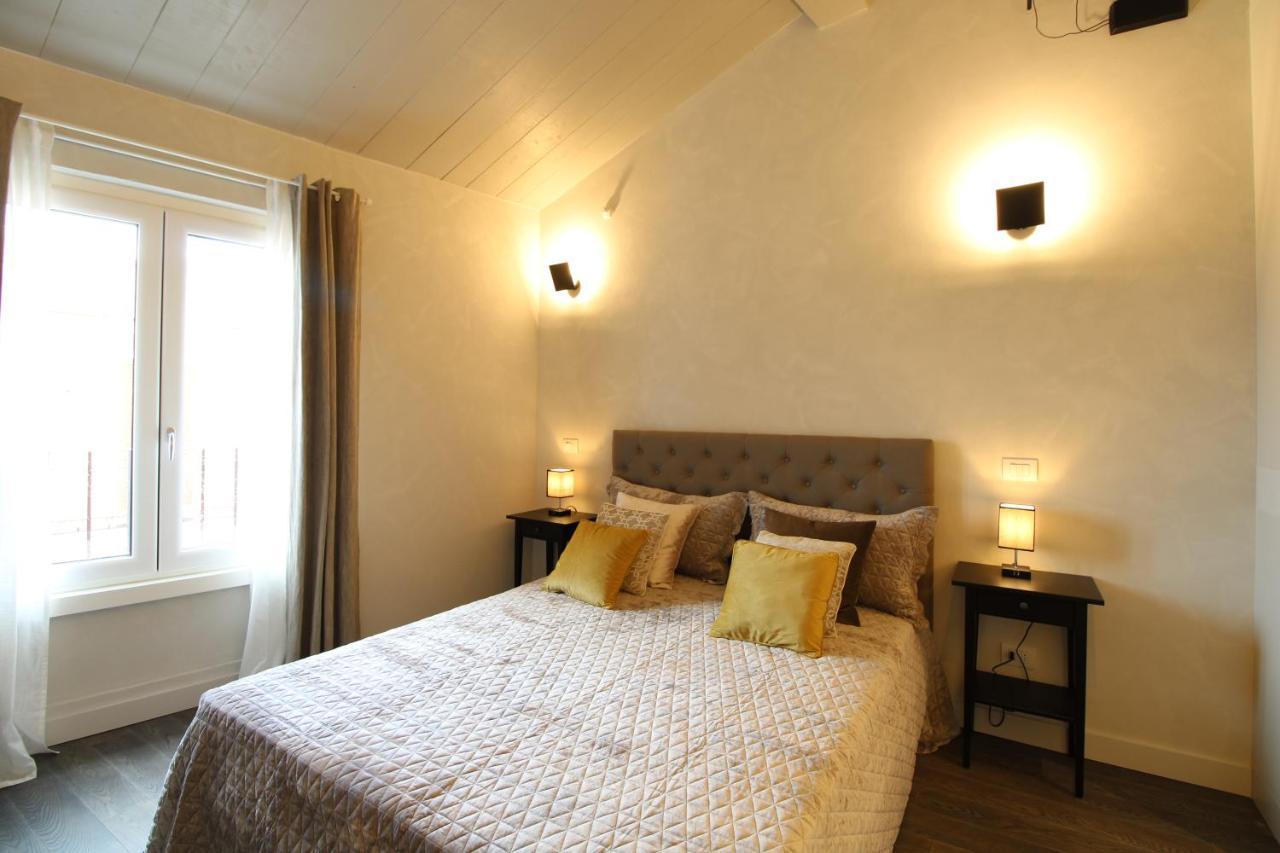Elegant And Luxury Apartment @Altare Della Patria Рим Екстериор снимка