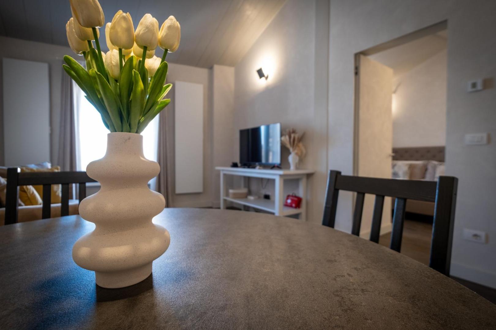 Elegant And Luxury Apartment @Altare Della Patria Рим Екстериор снимка